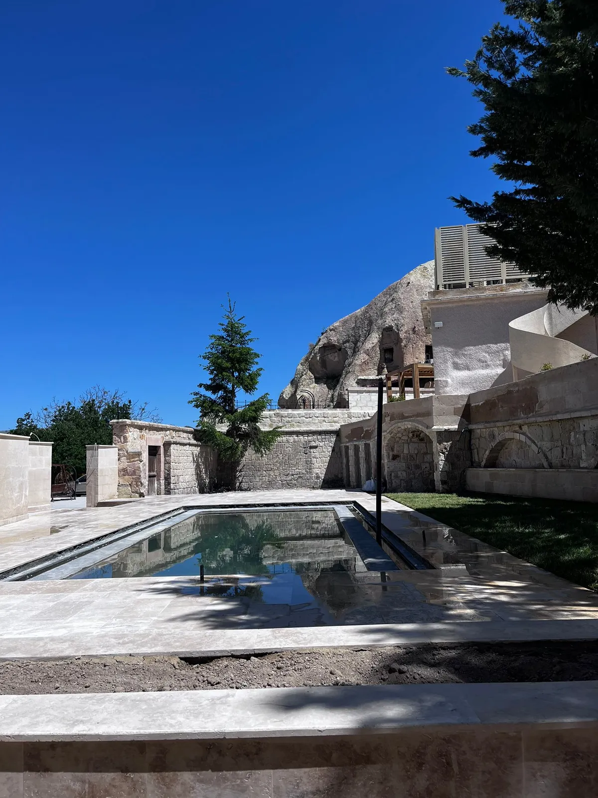 Avantgarde Refined Caves of Cappadocia